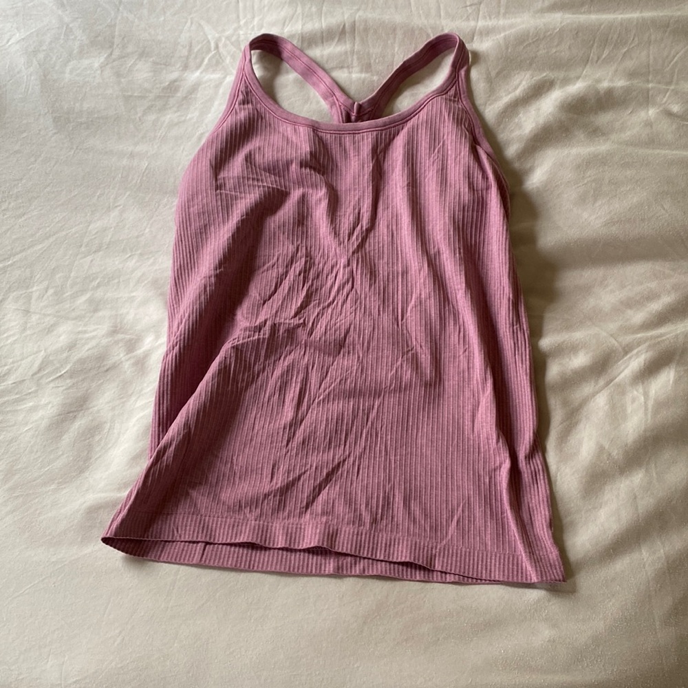 Lululemon size 10 athletic tank